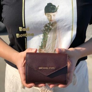 Medium crossgrain leather envelope wallet Clearance